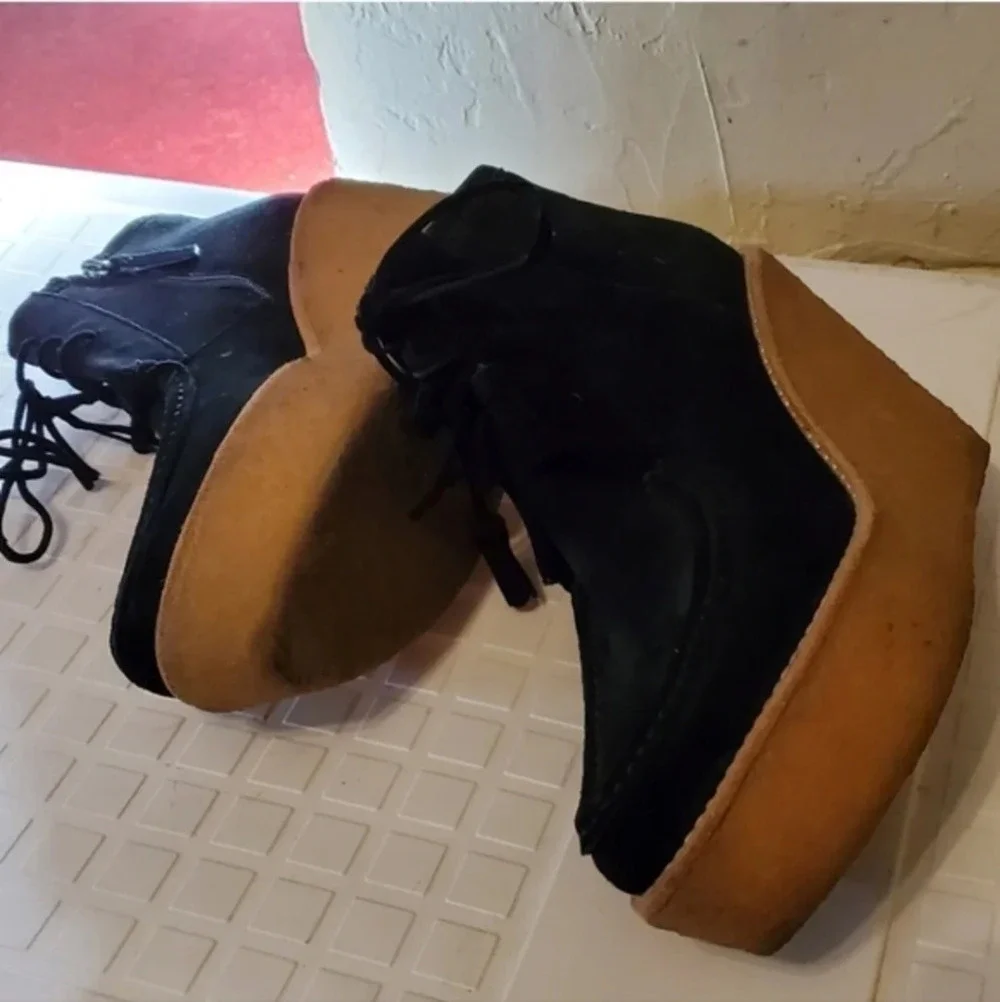 Derek Crosby Lam suede zip Wedge Comfort  booties‎ 9.5